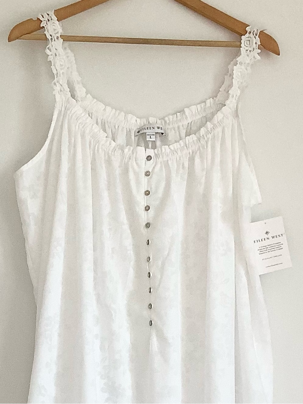 Eileen West NWT Pleasant Dream Elegant Nightgown Sz.L